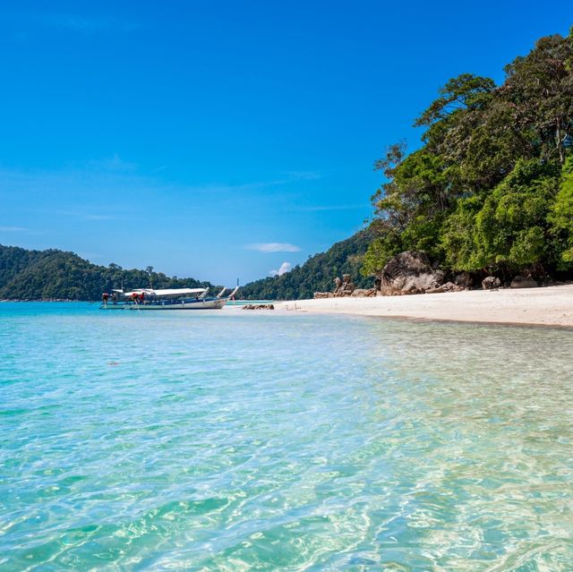 เกาะสุรินทร์ จ.พังงา ทะเลใส ใต้น้ำสวย