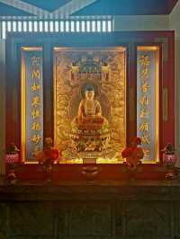 A Tranquil Escape at Buddha Tooth Relic Rooftop Garden
