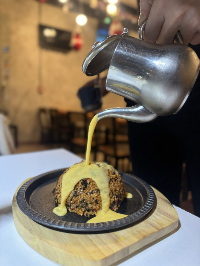 📍尖沙咀｜𝗢𝗽𝗽𝗮主理吸精 🌋 熔岩炒飯 🥄