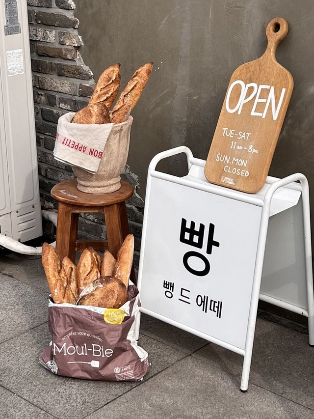韓国/ソウル【延禧洞】かわいいパン屋さんのご紹介🥐