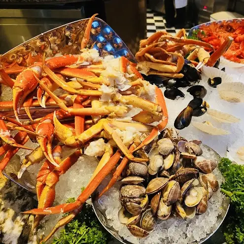 awesome buffet dining…👍🏻⭐️✨