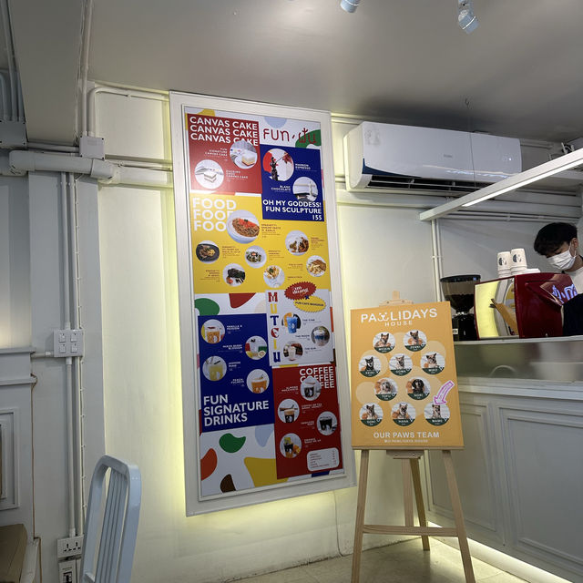 วาดหน้าเค้ก ออกแบบศิลปะเองที่ FUN CAFE! BANGKOK🎨
