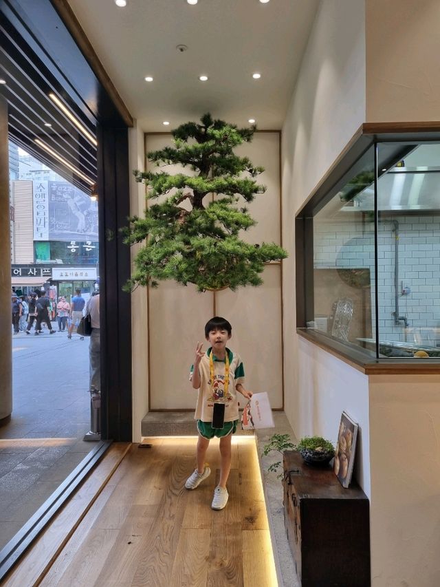 언제나 활기가 넘치는 인사동에서!