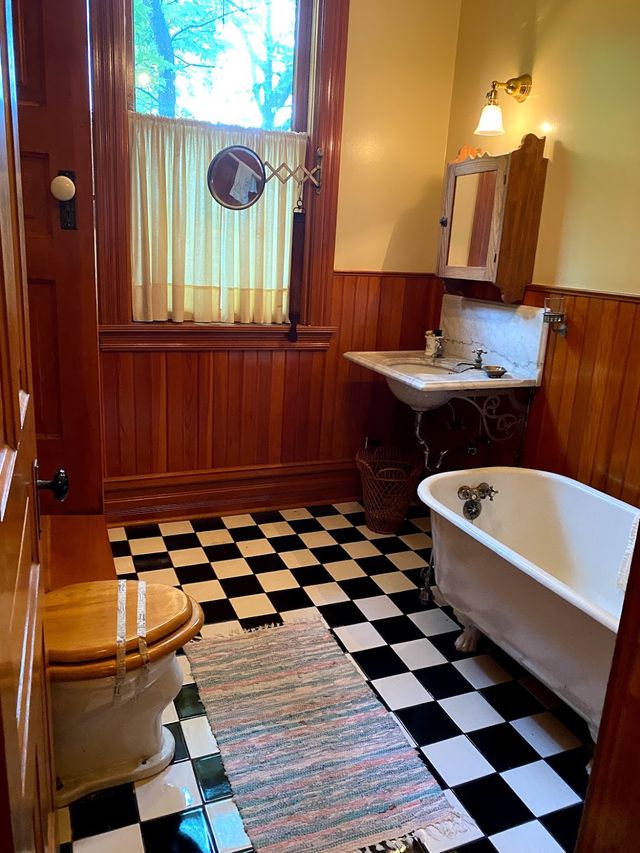 Ernest Hemingway Birthplace Museum 🍀✨