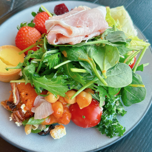銅鑼灣美食Alto 望住一望無際嘅維港海景嘆Weekday Lunch Buffet🍴