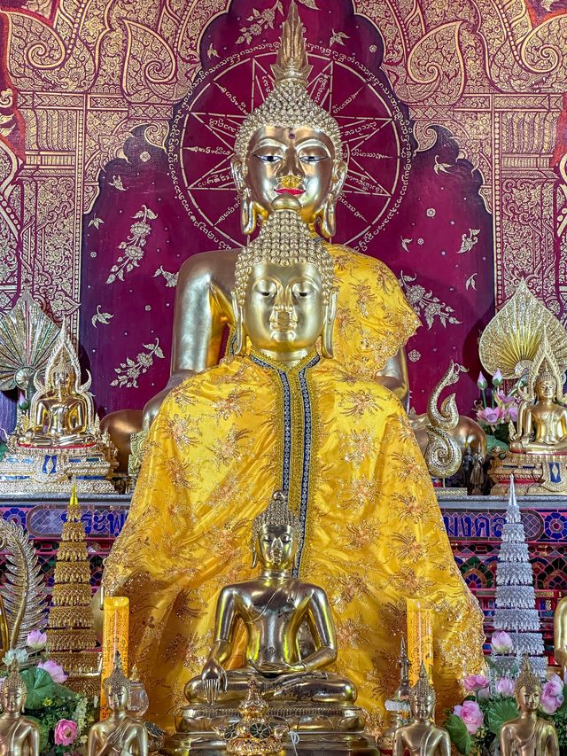ไหว้พระ เสริมดวง วัดลอยเคราะห์  จังหวัดเชียงใหม่