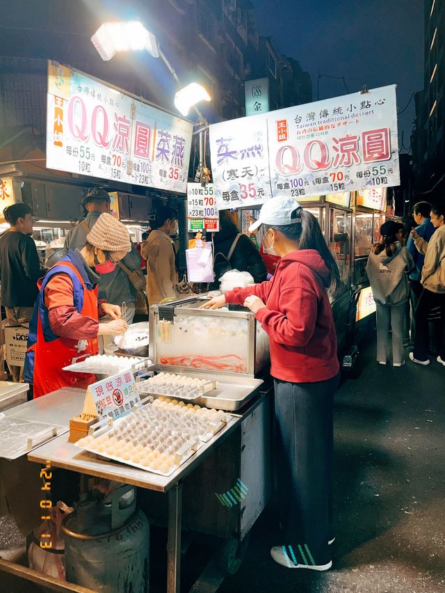 🍚台北松山饒河街夜市👣好玩好吃又好逛！🚇松山站