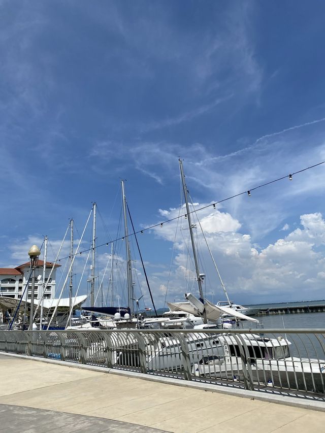 Chilling Marine Promenade with Sea View 🇲🇾