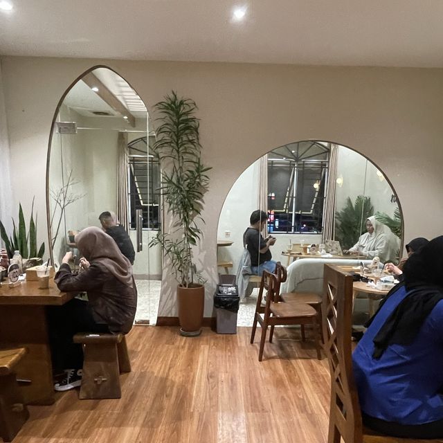 Cosy Cafe in Batam 