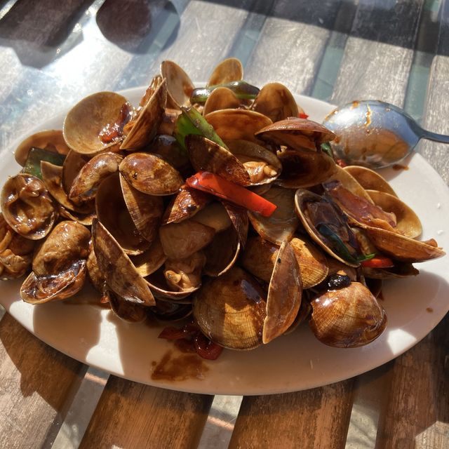 홍콩의 라마섬에서 즐기는 샴페인과 중식요리! Peach Garden Sea Food Restaurant!