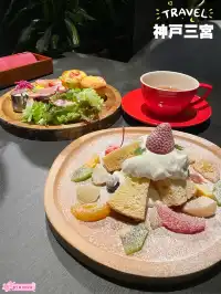神戸三宮！朝から生クリームシフォンケーキが食べれるモーニング
