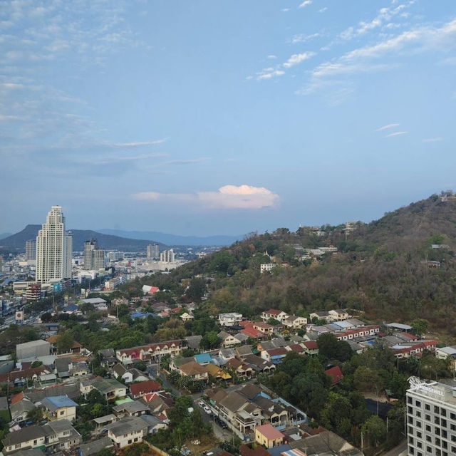 โรงแรมที่วิวดีมากกก @ศรีราชา