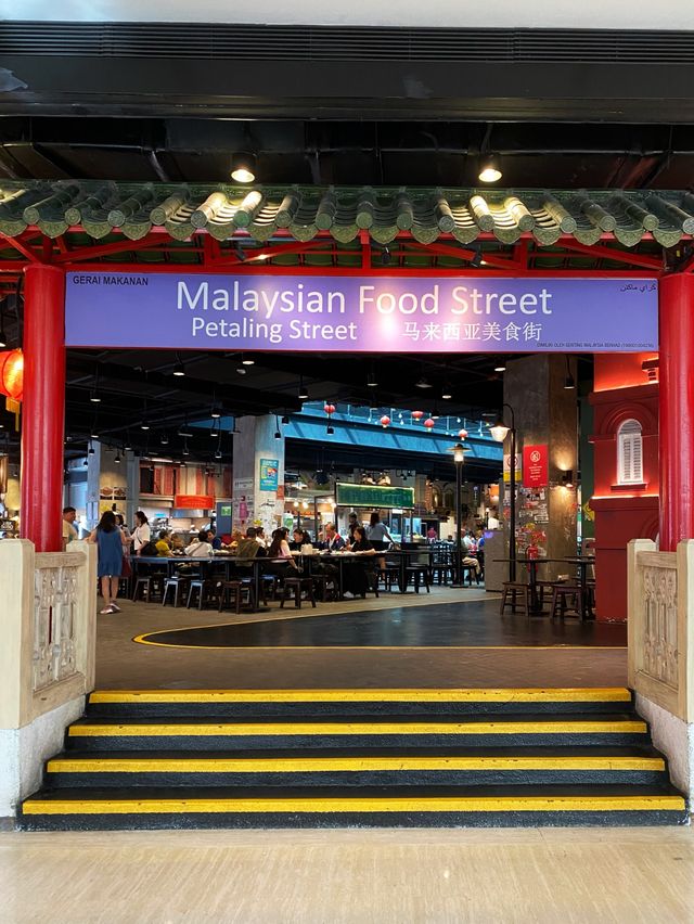 Malaysian Street Food in saloon ??✂️