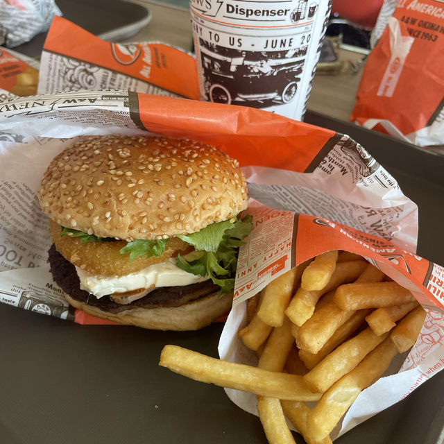 【沖縄グルメ】沖縄にしか存在しないA&W