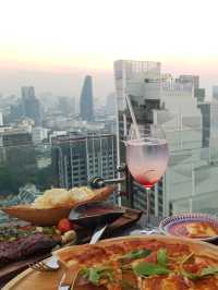 พักผ่อนชิลๆ ที่ Skyview Hotel Bangkok✨️