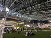 日本大阪-大阪梅田免費賞夜景逛街的好去處：時空の広場