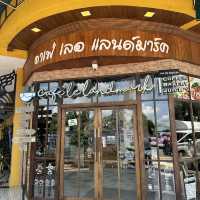 Cafe ใกล้ๆ พญาศรีสัตตนาคราช นครพนม 🐲