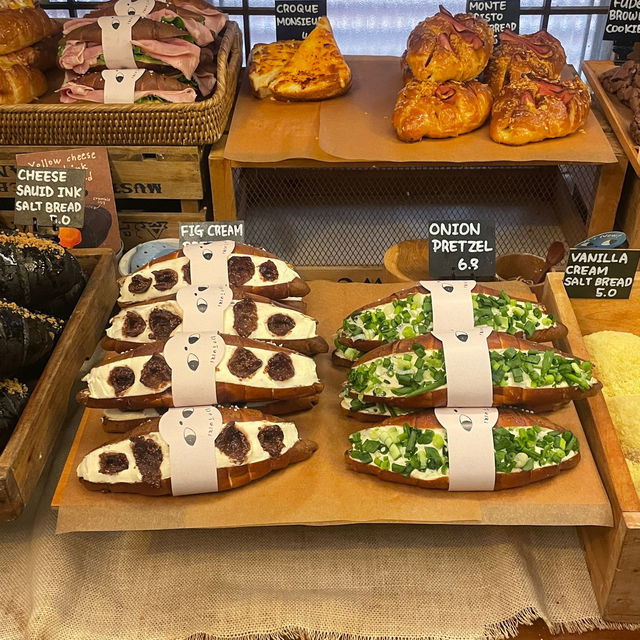 最近大流行り中のギリシャヨーグルトが食べれるお店"DOTORI"🥣