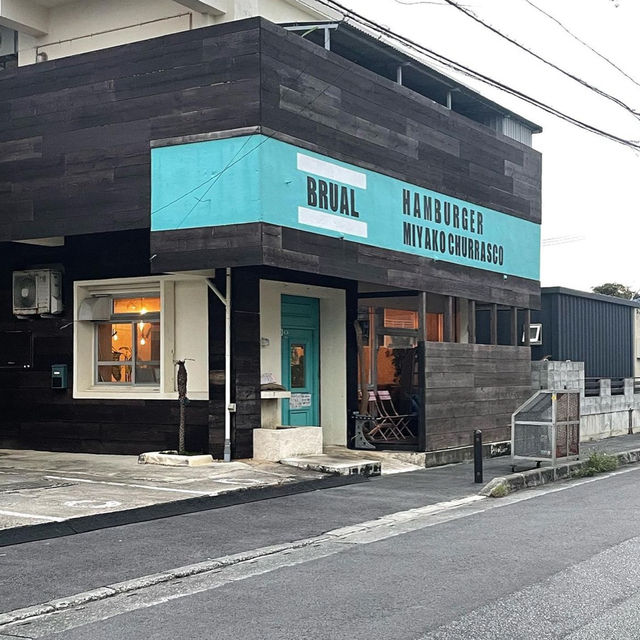 【宮古島】徹底してこだわったハンバーガー✨