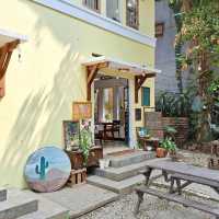 Hidden Farm Plantshop Cafe