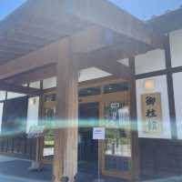 【長野県/下諏訪　諏訪大社 下社 春宮近くにある御柱祭の資料館】