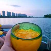 ชมวิว ทะเลสาบ เมืองทอง ดู Sunset