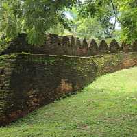 กำแพงเมืองเชียงแสน