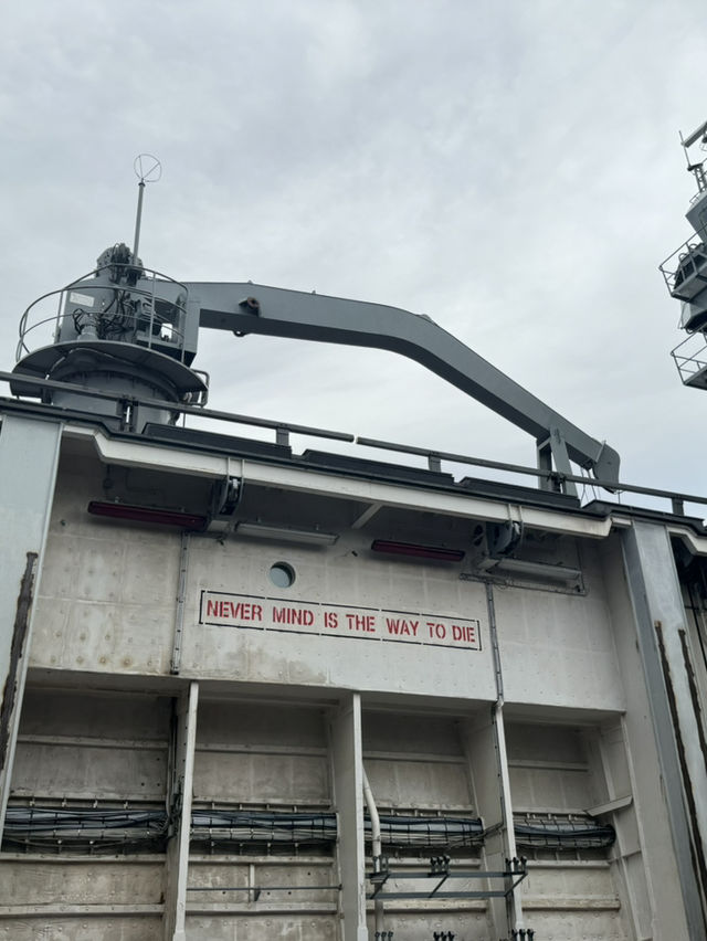 เที่ยวเรือหลวงจักรีนฤเบศร ชลบุรี⛴️