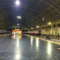 นั่งรถไฟเที่ยวกลางกรุงย่านเยาวราช