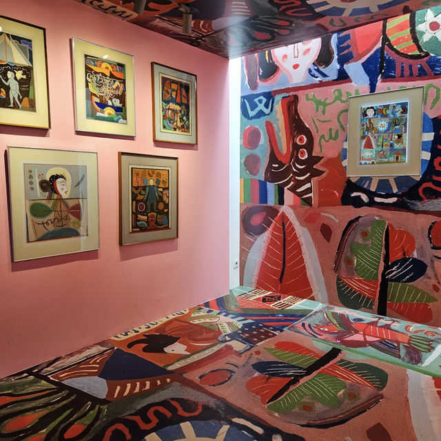 Artistic Vibes at Dia.Lo.Gue Artspace