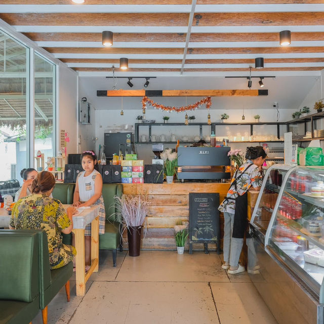  Beachy cafe บีชชี่ซีฟู้ด 