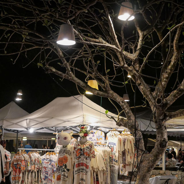ไปเที่ยวตลาดสุดชิค ที่หัวหินกัน 📍🧡