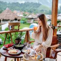 🌾ที่พักวิวดี ทุ่งนาเขียวทอดยาว และภูเขาเคล้าสายหม