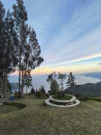 Hotel with amazing view of Lake Toba 