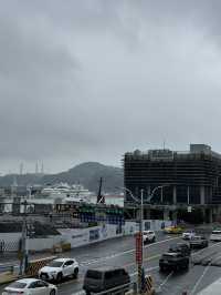 不用20秒直攻山頂，平台設有「 天空步道 」