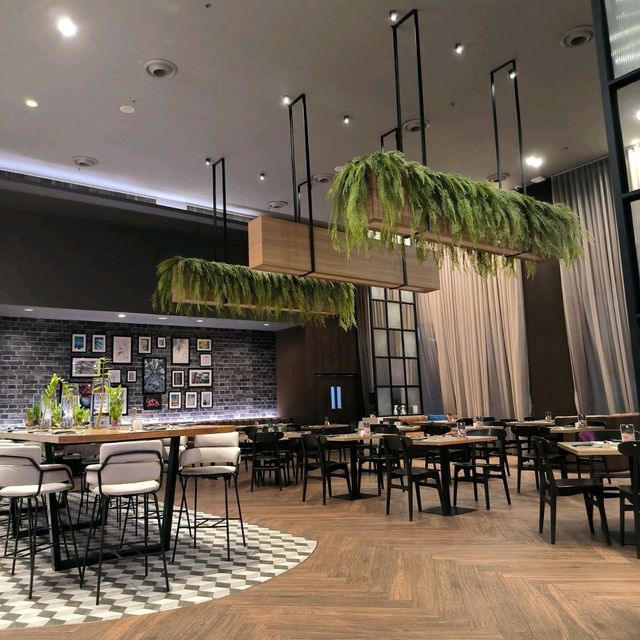 Greenhouse บุฟเฟ่ต์สุดหรูในโรงแรม Avani