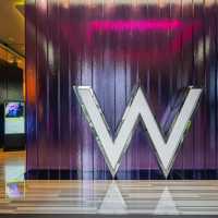 W Bangkok โรงแรมหรูย่านสาทร 🏢✨