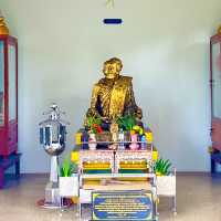 กุฏิไม้โบราณ วัดพานทอง