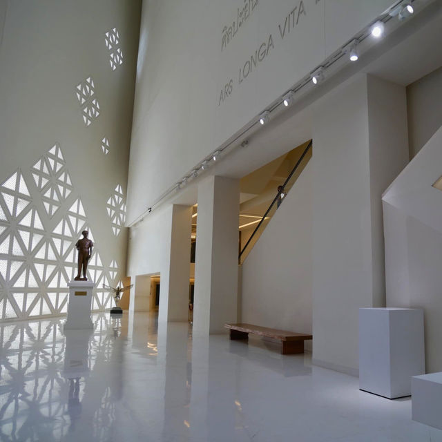 📸 MOCA Museum of Contemporary Art