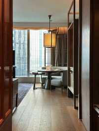 The St. Regis Hong Kong: A Symphony of Sophistication and Luxury
