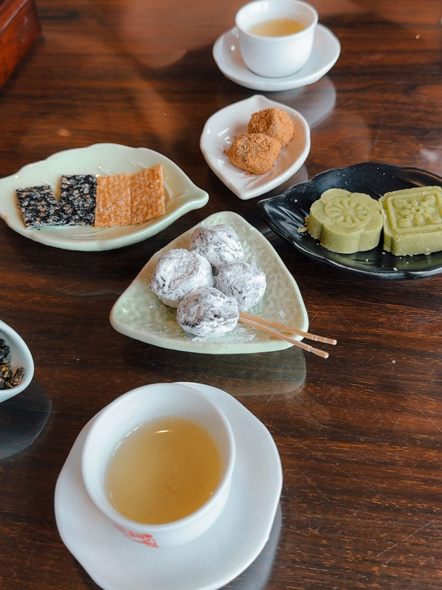 下雨天個九份☔️去阿妹茶樓更有宮崎駿的夢幻感覺💕💕