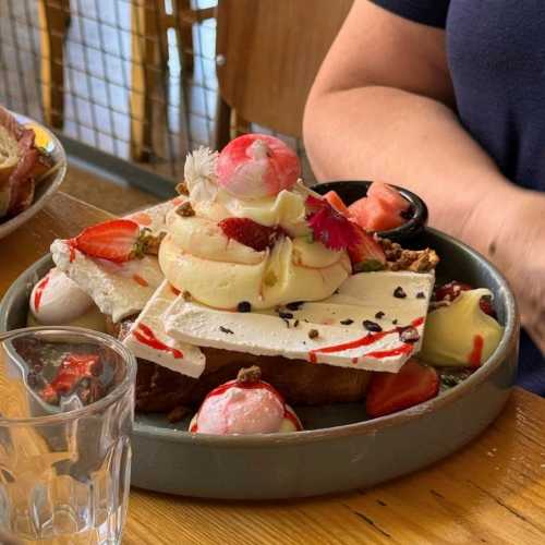 Moeraki Boulders Cafe