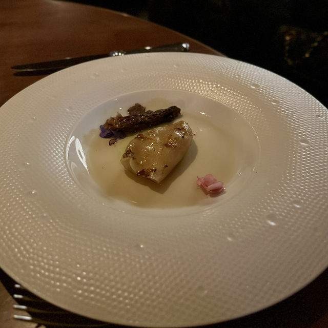 典雅英倫復古風．浪漫高級法國菜