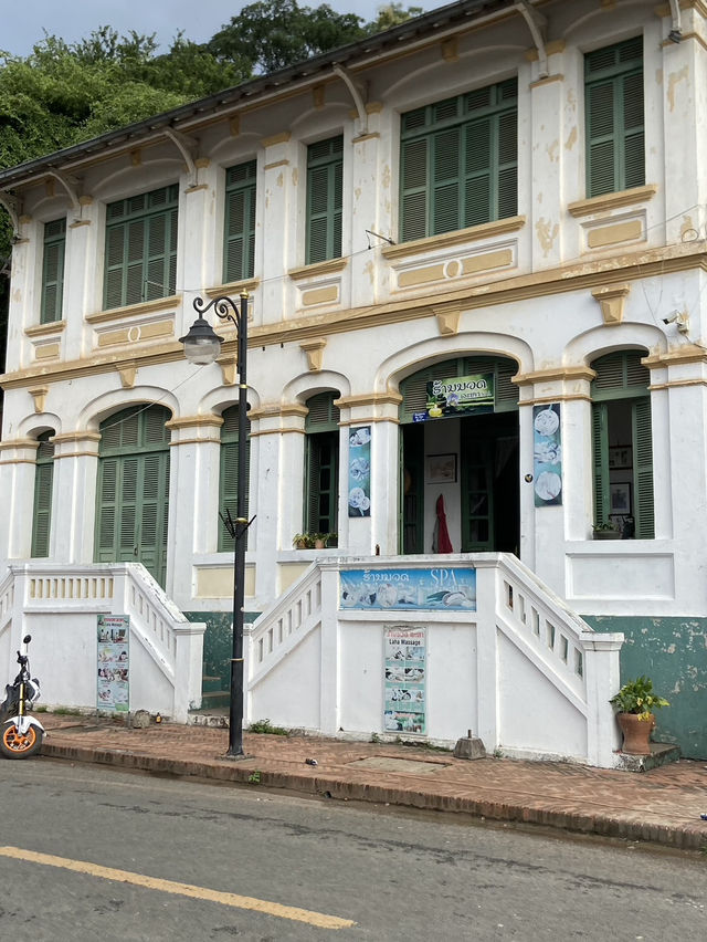 Laid-back Life in Luang Prabang Laid-back Life in Luang Prabang