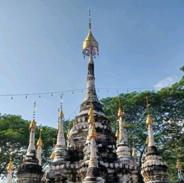 พระเจดีย์ 25 ยอด โบราณสถานในอำเภอเชียงดาว