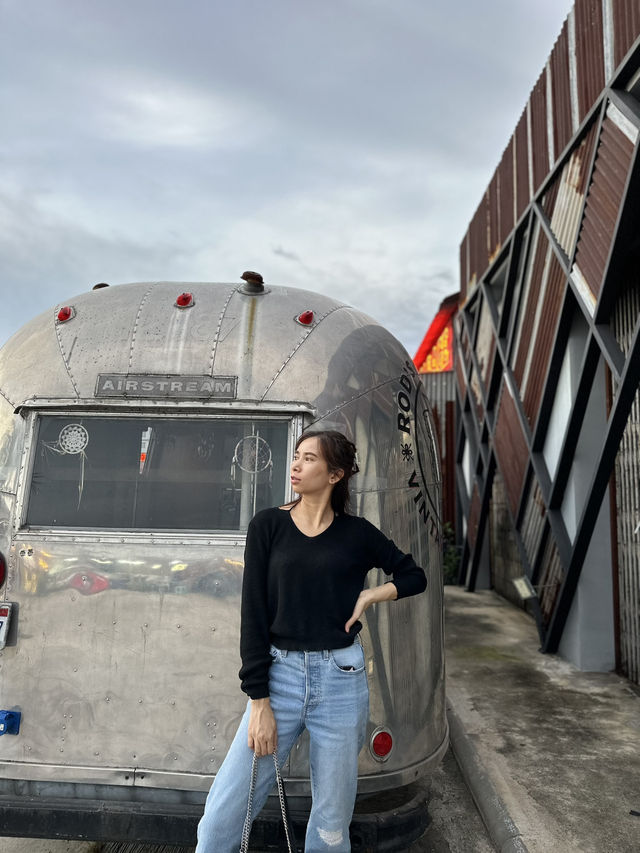ตลาดนัดรถไฟศรีนครินทร์
