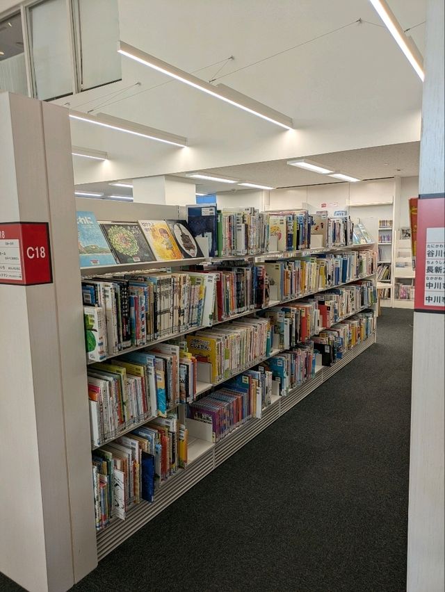 【山梨県】富士吉田市立図書館