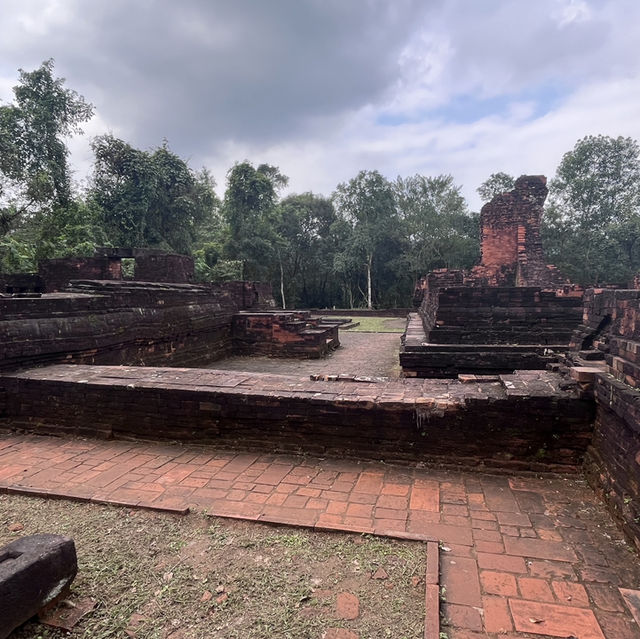 Explore the Ancient Hindu Temple- My Son Sanctuary 