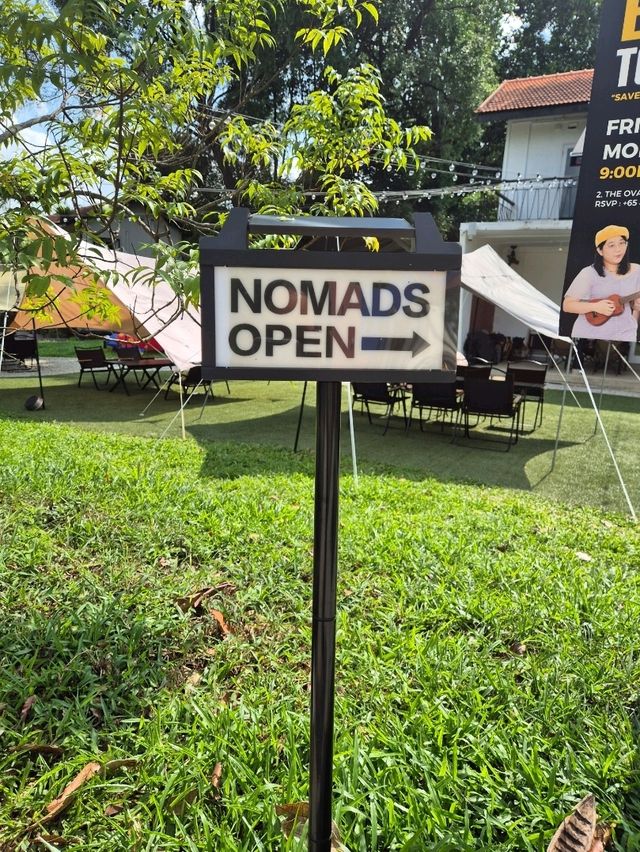 Camping Theme Cafe - The nomads
