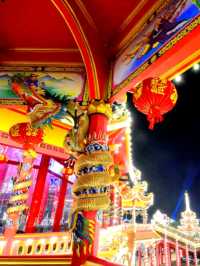 วิหารเจ้าแม่กวนอิม วัดเพชรสุวรรณ : เพชรบุรี